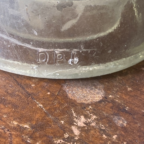 . Vintage Armstrong Clear Glass Insulator - Made in USA - Picture 6 of 7
